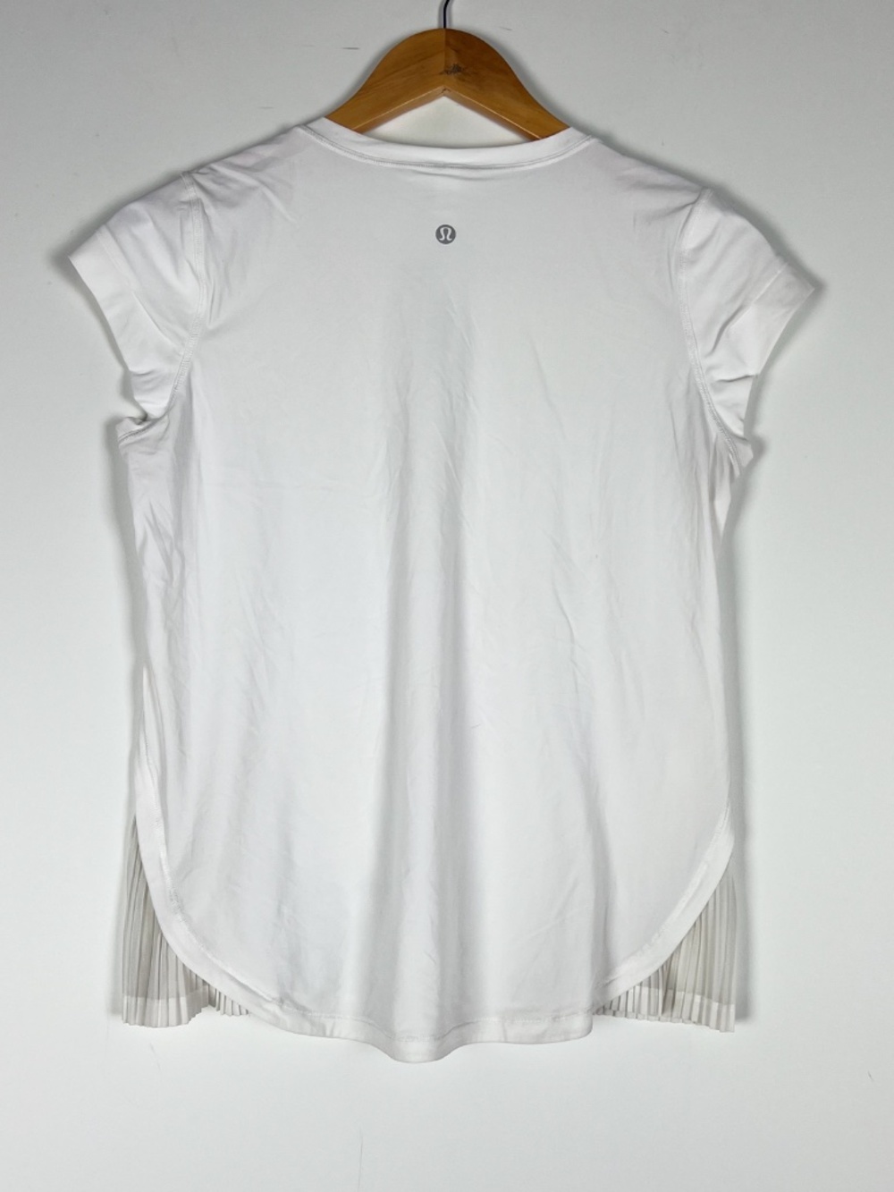 Lululemon Women's Just Pleat It Crew Neck Short Sleeve Tee Shirt Solid White 4 - Picture 3 of 3